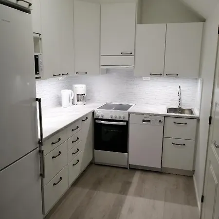 Kivijaerven Linnanmaeki *