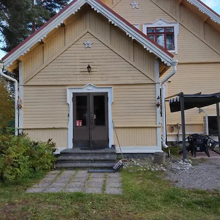 Kivijaerven Linnanmaeki Apartament