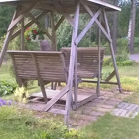 Kivijaerven Linnanmaeki Apartament