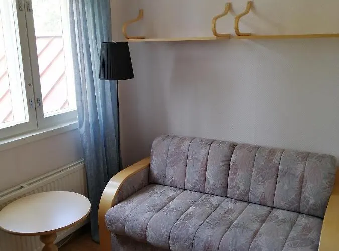 Kivijaerven Linnanmaeki * Kivijärvi