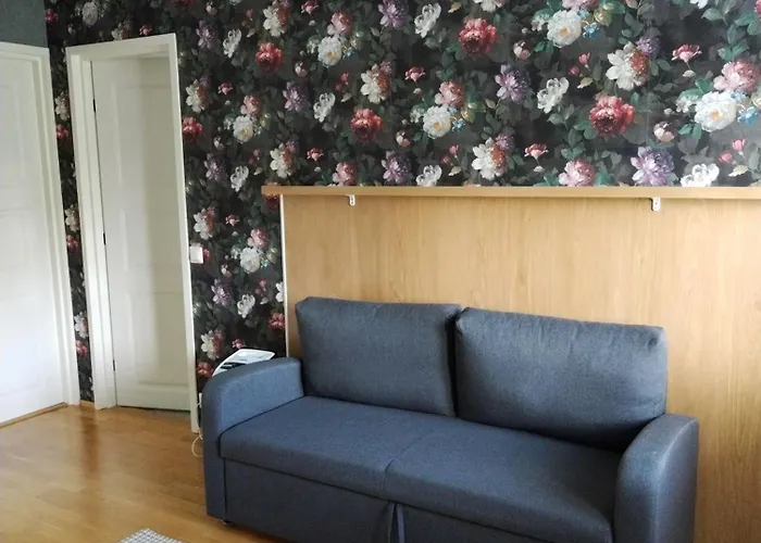 Kivijaerven Linnanmaeki *