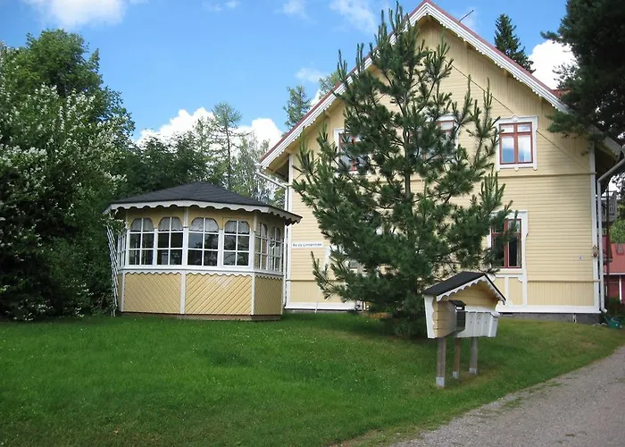 Kivijaerven Linnanmaeki Apartment *